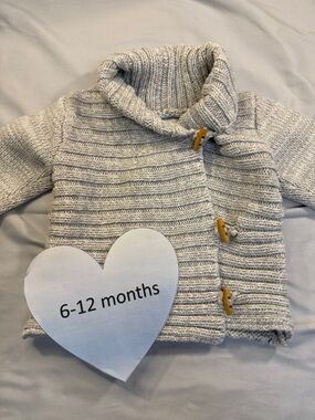 Beba Bean - long sleeve knit cardigan sweater. Size 6-12 months